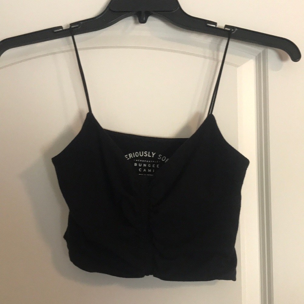 Cropped black tank top